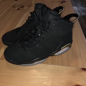 Size 7 - Jordan 6 Retro Defining Moments 2019